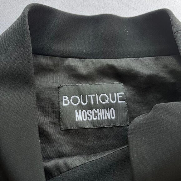 BOUTIQUE MOSCHINO BLACK MOCK NECK SLEEVELESS SHIFT DRESS - 6 - Picture 7 of 10